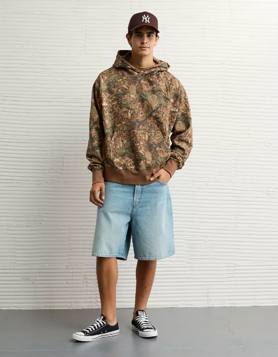 AE Laidback Luxe Heavyweight Hoodie - Image 6