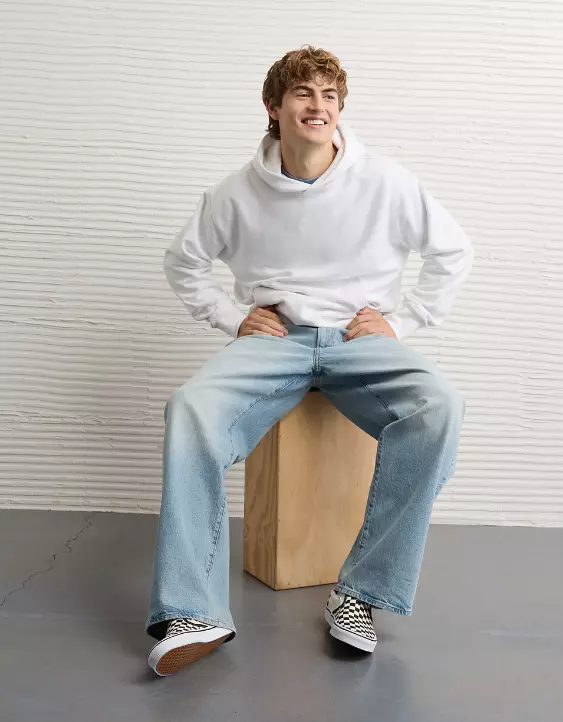 AE Laidback Luxe Heavyweight Hoodie - Image 5