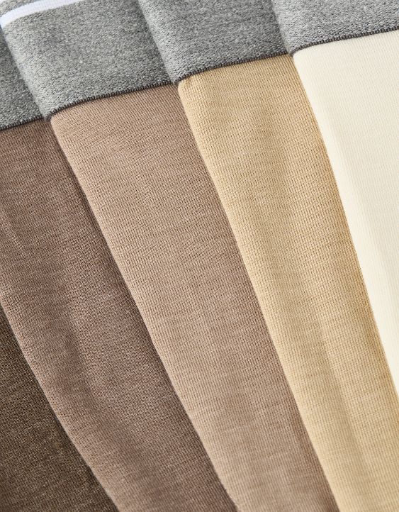 AEO Men's 6" Ultra Soft Boxer Brief 5-Pack - Image 2