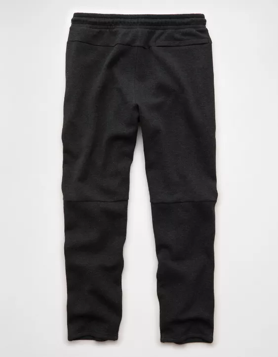 AE 24/7 Relaxed Open-Hem Pant - Image 4