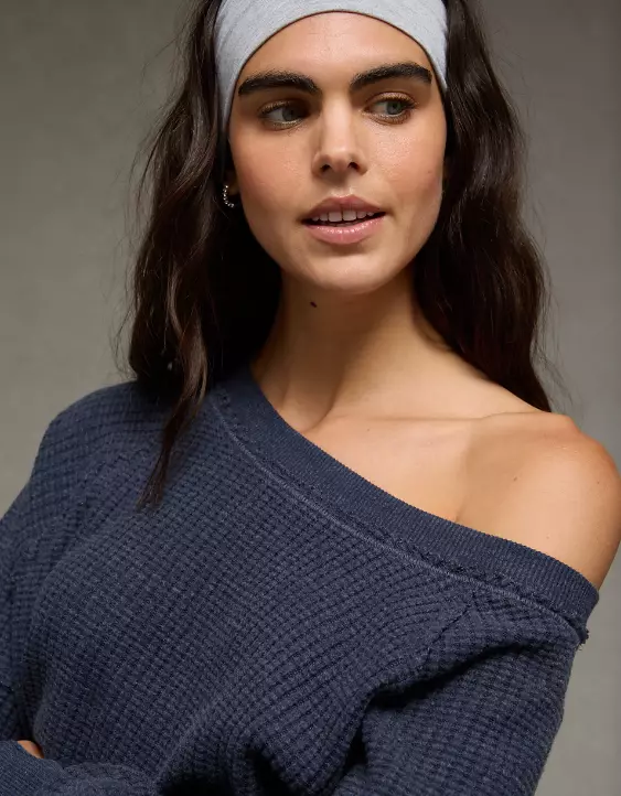 AE Big Hug Off-The-Shoulder Waffle Sweatshirt - Image 6