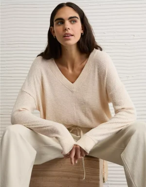 AE Long Sleeve Plush V-Neck Top