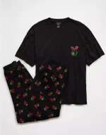 AE Grinch Graphic Lounge Jogger & T-Shirt Set