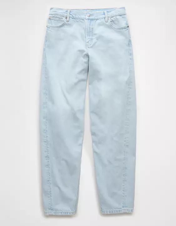 AE Strigid Low-Rise Baggy Barrel Jean - Image 3