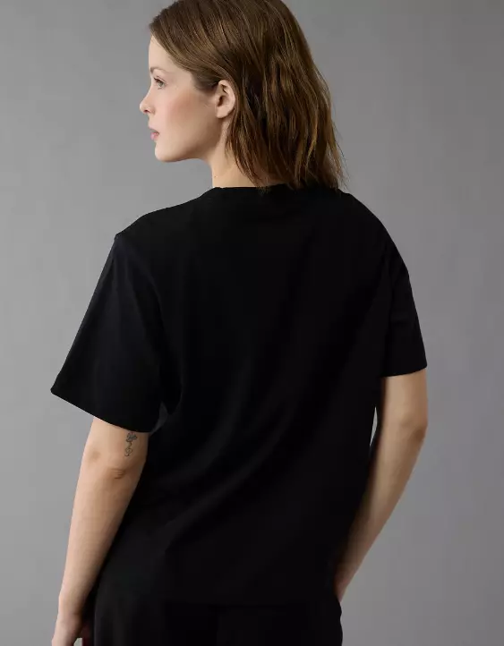 AE Relaxed Fit Everyday Luxe T-Shirt - Image 2