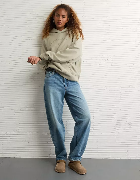 AE Laidback Luxe Heavyweight Graphic Hoodie - Image 5